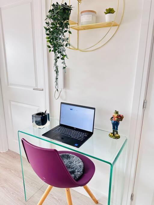 Central Derby Urban 2 Bedroom Flat - An Oasis Of Elegance! Free Parking And Wifi Suitable For Families And Professionals Екстер'єр фото