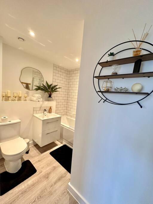 Central Derby Urban 2 Bedroom Flat - An Oasis Of Elegance! Free Parking And Wifi Suitable For Families And Professionals Екстер'єр фото